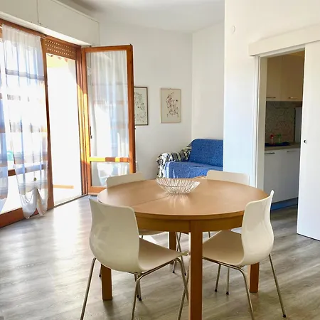 Elisa Apartment